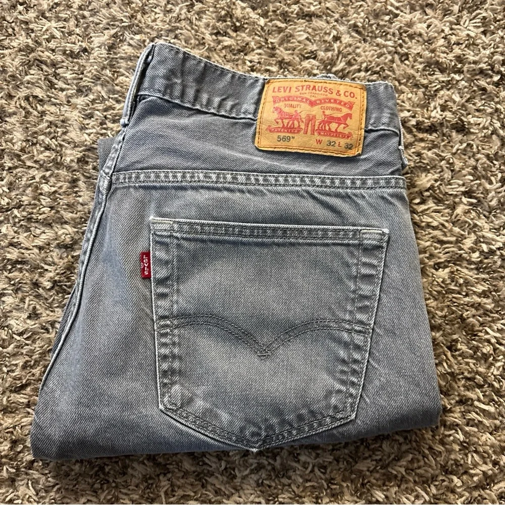 Levi's 569 Straight Jeans in Gray Denim